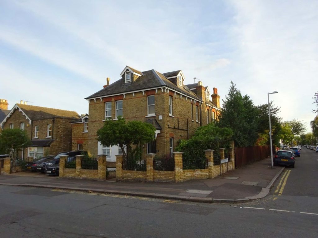 Chelmsford Rd